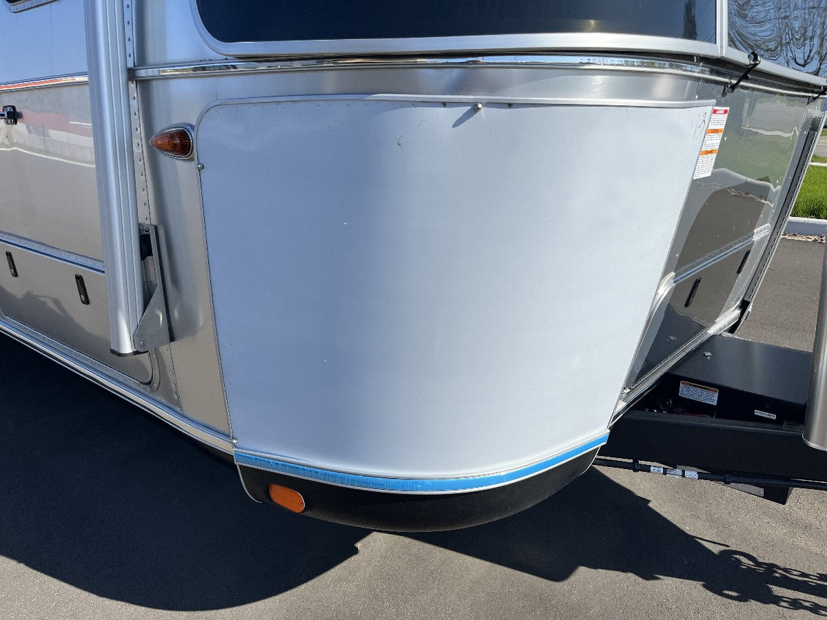 Airstream Wrap Protector (Black Base), Curbside* 96627201 Woodland