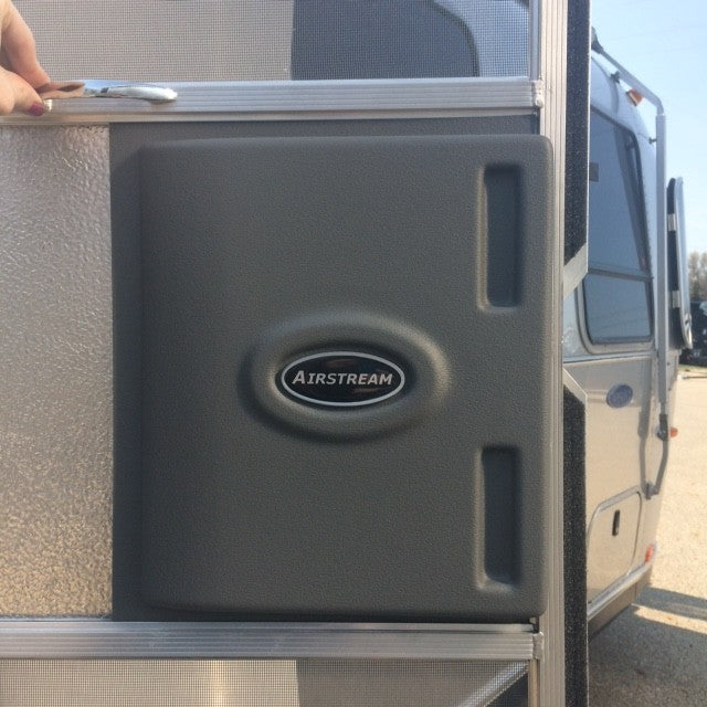 Airstream Screen Door Close Out - 203287-02