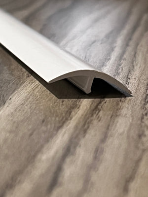 Airstream White Ceiling Trim Extrusion #287 for Retainer, By The Foot - 201728-03