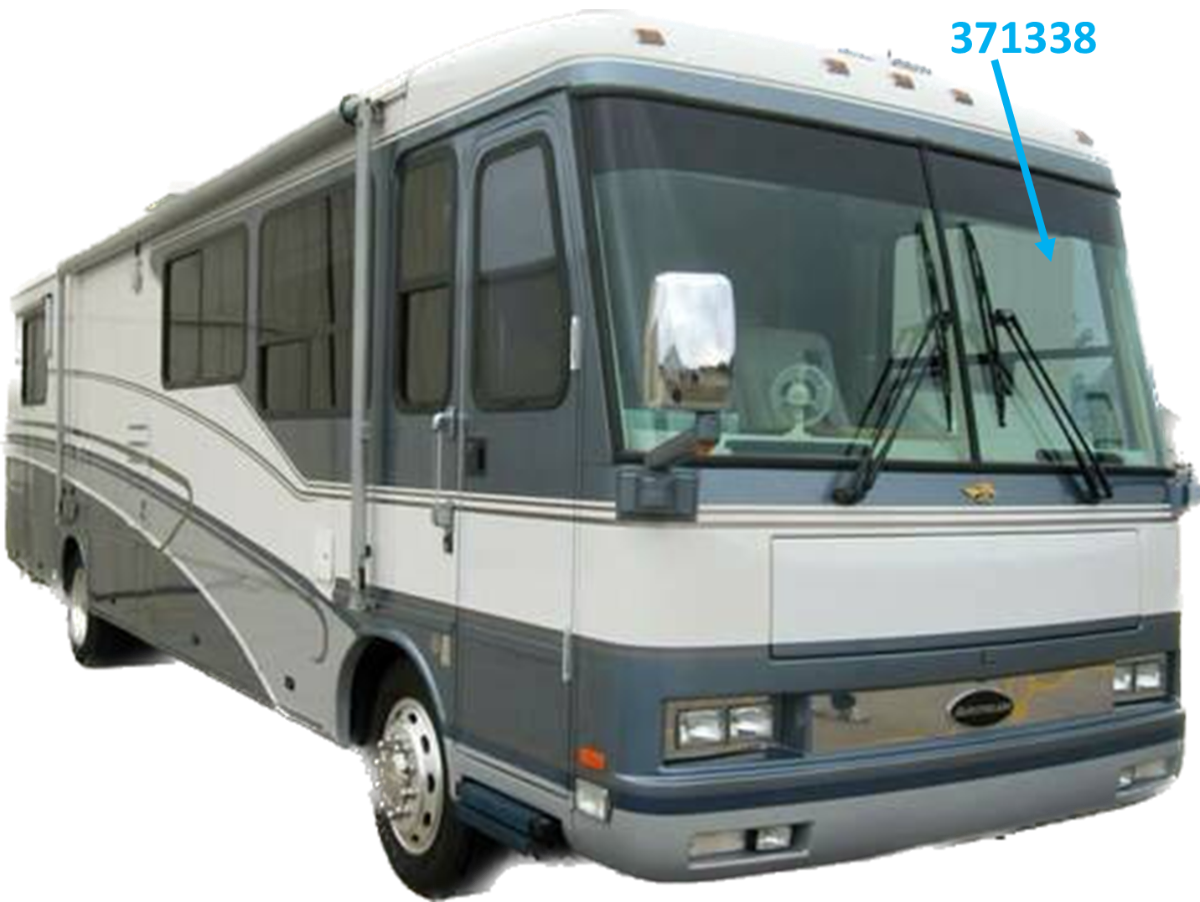 Airstream Motorhome Bus Prototype Windshield, Roadside - 371338