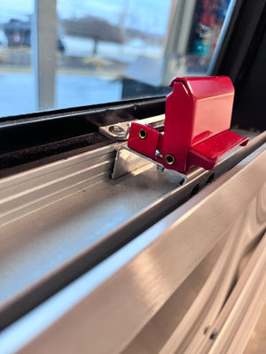 Airstream Window Latch, Red - 371426-0201 or Catch Only - 371426-0210
