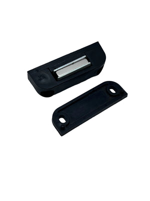 Airstream Basecamp Screen Door Magnet - 382351-100
