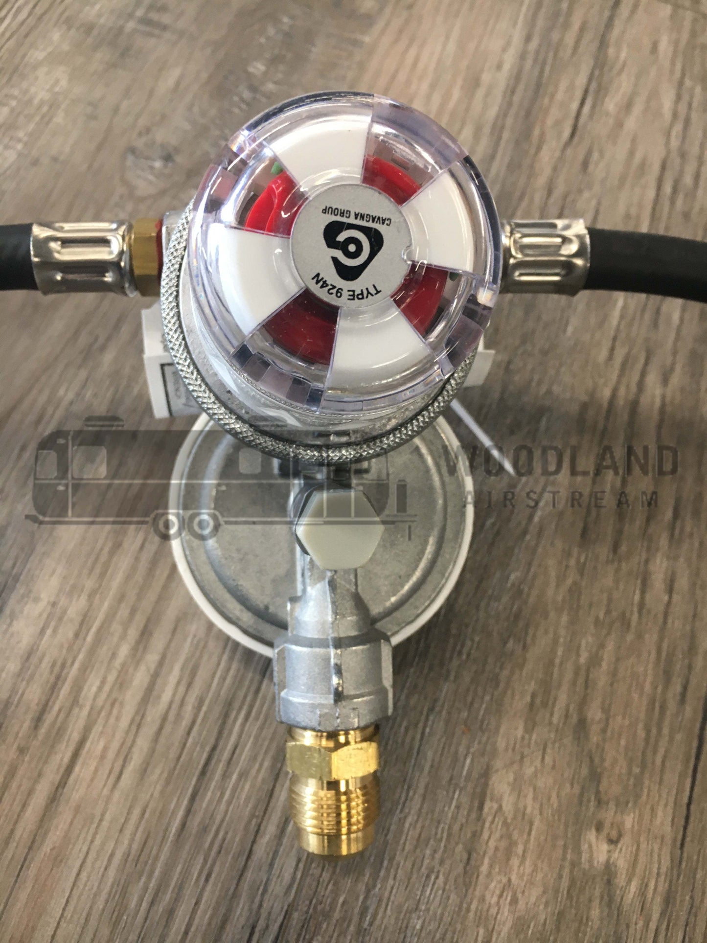 Airstream LPG Propane Gas Regulator with 11" Pigtails - 602332-09