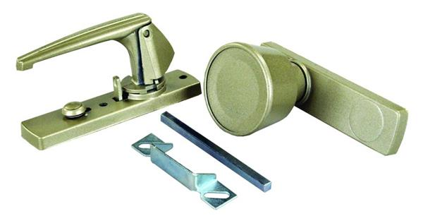 JR Products 20495 Door Knob and Latch Set