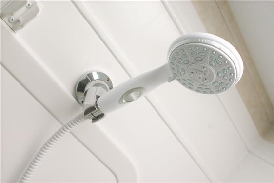 Camco 43714 Shower Head Kit with On/Off Switch and 60" Flexible Shower Hose (White)