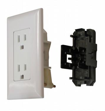 Valterra 15 AMP Decor Receptacle with Cover, White DG15TVP